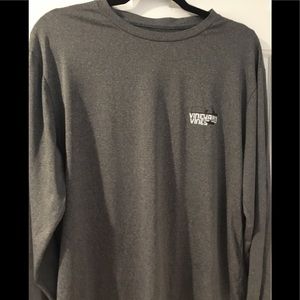 VINEYARD VINES : Men’s long sleeve athletic shirt